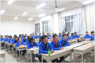 民族團(tuán)結(jié)進(jìn)步 計(jì)算機(jī)與信息工程系網(wǎng)絡(luò)信息中心開展政治學(xué)習(xí)活動(dòng)，深化計(jì)算機(jī)網(wǎng)絡(luò)工程施工團(tuán)隊(duì)協(xié)作